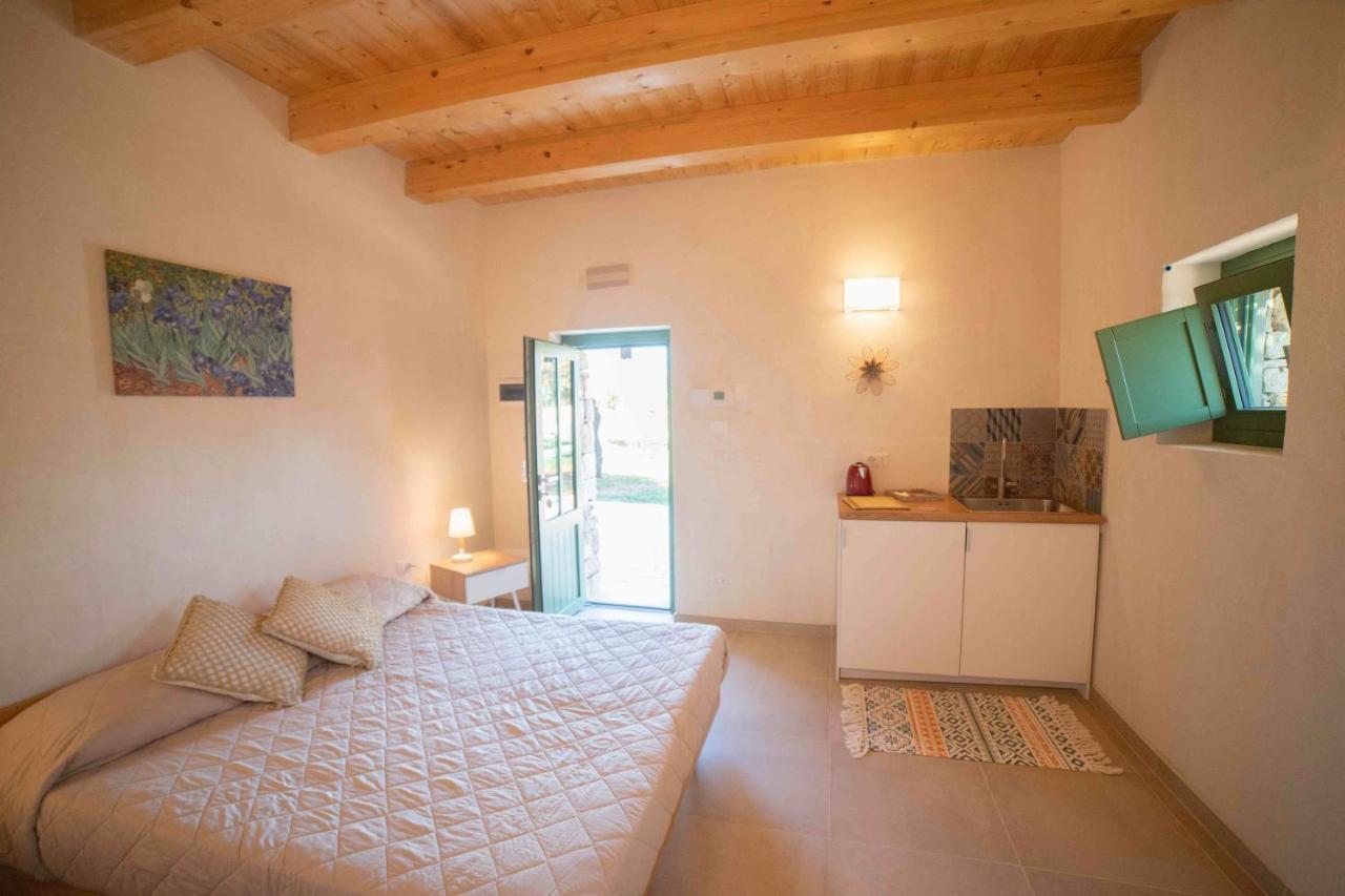 Il Fiore Della Vita Trulli Country House Conversano Exterior foto